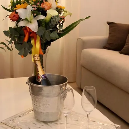 Dimoraviapiadue Apartment